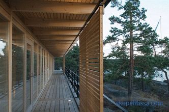 Pequeña casa de campo moderna frente al mar por el estudio de arquitecto Sigge Arkkitehdit Oy