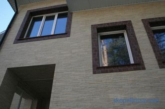 Variantes de decoración exterior de la casa de paneles CIP + ejemplos en la foto.