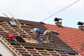 Cerrar el techo en el país: el precio del trabajo, cuánto cuesta bloquear el techo en una casa privada del país.
