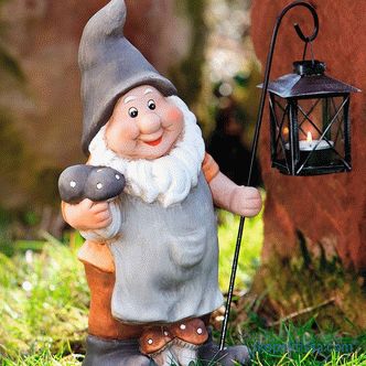 Lámpara de jardín - criterios y matices de elección