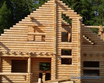 Cómo construir una casa a partir de un tronco redondeado, una casa de una casa de troncos, tecnología de construcción