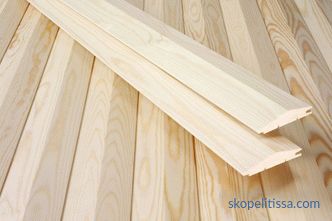 Materiales para el acabado de la casa de madera y troncos.